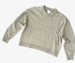 H&M Beige Faux Pearl Embellished Crewneck Sweater Size Medium Poly/Wool Blend thumbnail 9