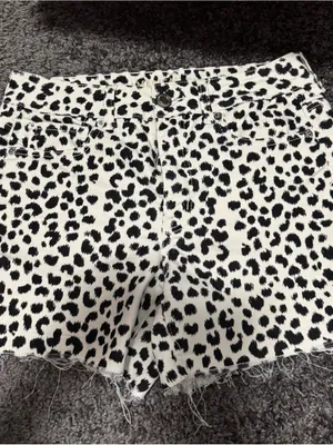 Black & White Leopard Print Denim Shorts.. American Eagle thumbnail 1