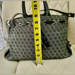 Dooney & Bourke Monogram Signature Tassel Tote Vintage purse thumbnail 8