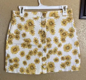 Forever 21 stretchy sunflower button skirt thumbnail 1
