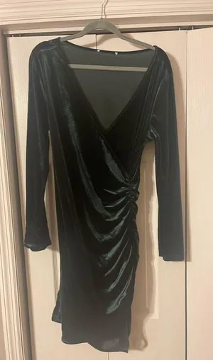 Velvet Green Dress Size 2X thumbnail 1