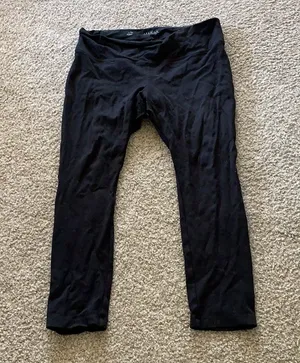 White House black market leggings thumbnail 1