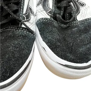Vans Old Skool Flame Women’s sneakers in black/white - Size 8 thumbnail 7