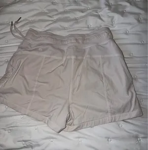 Dance Studio High-Rise Lululemon Shorts thumbnail 4