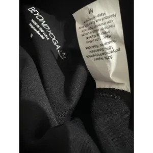 Beyond Yoga Love Struck PowerShine High Waisted Midi Legging Size M thumbnail 5
