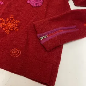 Liz Claiborne Collection‎ Red with Embroidered Snowflakes Wool thumbnail 3