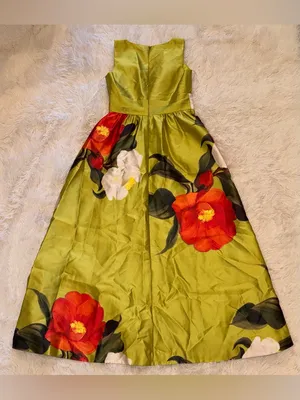 NEW DONNA KARAN NY Printed V-neck Floral Mikado smmr citro green Gown Sz 12 thumbnail 8