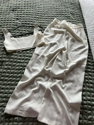 Princess Polly White two piece set Size 4 #formal #eveningwear thumbnail 2