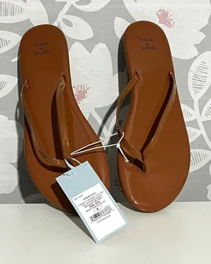 Shade & Shore shiny cognac Flip Flop Thong Sandals Women’s 9 Slip On thumbnail 1
