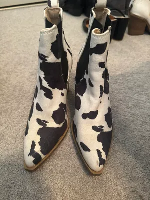 Cow Print Booties Size 7 thumbnail 2