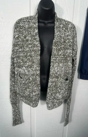 Abercrombie & Fitch Green and White Womens Cardigan Size XS EUC thumbnail 1