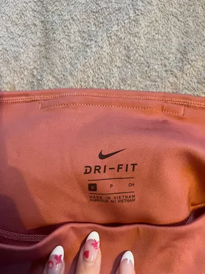 Nike Dri-Fit Leggings thumbnail 2