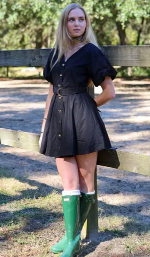 Beckett Boutique Shiloh Dress thumbnail 1