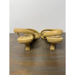 Vince Coline Leather Sandals Women's 9 Yellow Blonde Square Toe Kitten Heel thumbnail 12