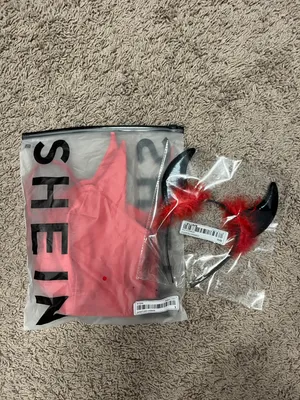 Devil Halloween Costume thumbnail 5