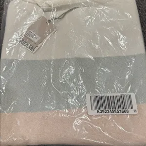 Barefoot Dreams CozyChic Ultra Lite Ocean Breeze Poncho thumbnail 4