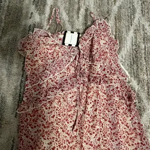 Floral red dress spaghetti straps L thumbnail 3