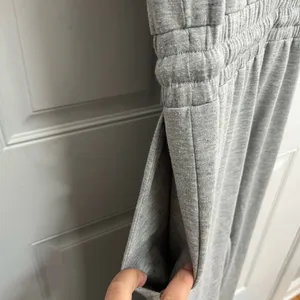 Kittenish gray jumpsuit sweats comfy wrap front drawstring‎ wide leg small thumbnail 6