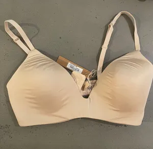 SKIMS NWT Wireless Form T Shirt Demi Bra Sand 34C (BR-WRL-1889) thumbnail 1