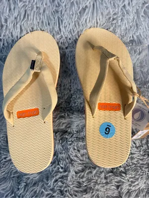 Everyday Comfort Women's Flip Flops in Beige thumbnail 2