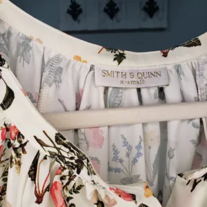 Smith & Quinn Floral Mini Dress XS Wedding Guest Cottagecore Spring thumbnail 3