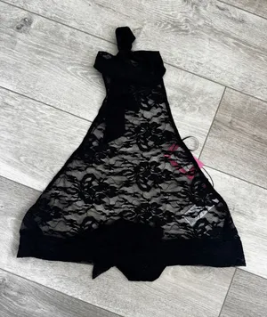 Edikted Black Floral Lace Halter Crop Top thumbnail 1