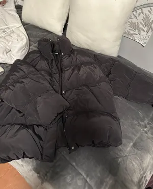 H&M Black Puffer Coat thumbnail 1