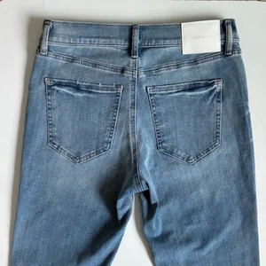 Express‎ Skyscraper Mid Rise Hyper Stretch Flare Jeans Blue Split Hem 6R NEW thumbnail 4