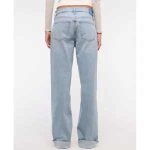 Abercrombie & Fitch The Baggy Low Rise Jeans Light Wash 32 14L Wide Leg thumbnail 3