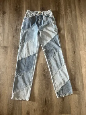 PacSun 90s Boyfriend Jeans thumbnail 1