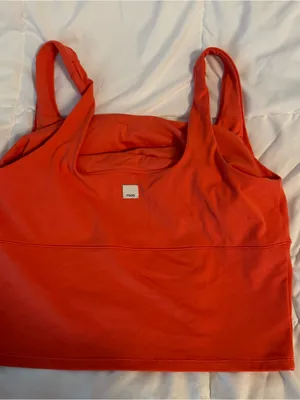 Vuori workout tank top! thumbnail 3