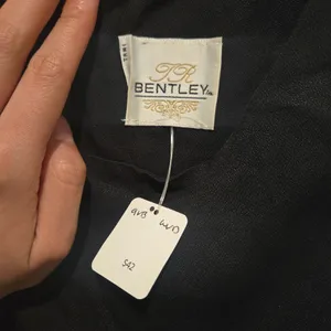 Bentley shift dress thumbnail 4