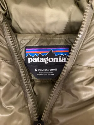 Patagonia Puff Jacket thumbnail 2