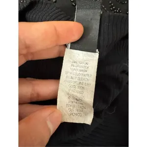 Windsor black crop top thumbnail 4