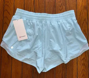 Lululemon Hotty Hot High Rise Short 2.5” Foam Cloud Size 12 NWT thumbnail 1