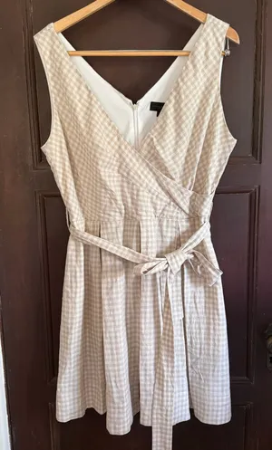 DONNA KARAN New York Tan Gingham LInen Faux Wrap Dress V Neck Size 14 thumbnail 1