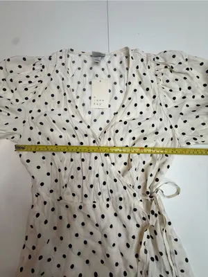 a new day Cream Polka Dot Puff-Sleeve Wrap Dress size XS thumbnail 6