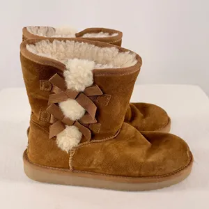 Koolaburra by UGG‎ Bow Pull On Boots in Brown Size 6 thumbnail 3