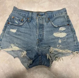 Levi’s 501 Denim Shorts thumbnail 1