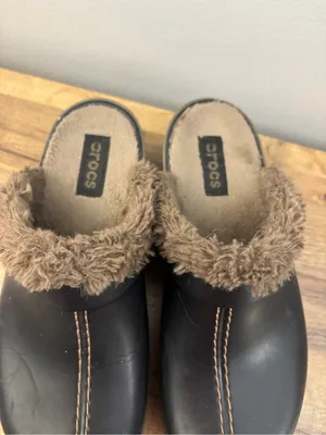 Crocs Eva Faux Fur Lined Wedge Clogs Mules Brown thumbnail 5