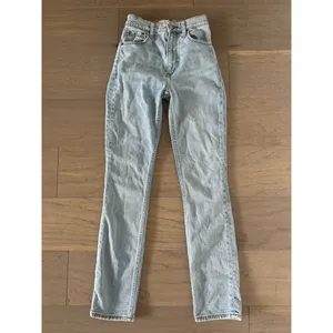 Abercrombie & Fitch High Rise Slim Straight Jeans Size 25 thumbnail 3