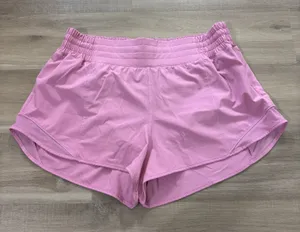 Lululemon Hotty Hot High-Rise Lined Short 2.5" Pink Frosting Women Size 12 thumbnail 1