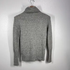 J.Crew Merino Wool Alpaca Blend Turtleneck‎ Sweater Womens Small Gray Soft Chic thumbnail 2