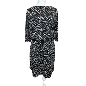 LAUREN‎ Ralph Lauren Dolman Sleeve Drawstring Waist Dress Medium Black Print thumbnail 2