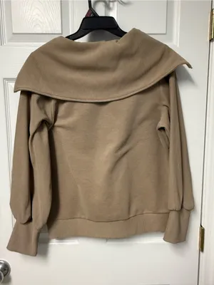 Sailor-Collar Half-Zip Hoodie in Tan thumbnail 3