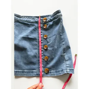 Free People Blue‎ Denim Button Front Mini Skirt Size 4 A-Line Jean Skirt thumbnail 5