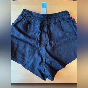 NWT LF Millau linen bungee shorts thumbnail 3