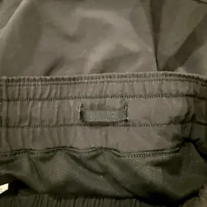 Lululemon - Hotty Hot Shorts Black Size 4 Tall thumbnail 6
