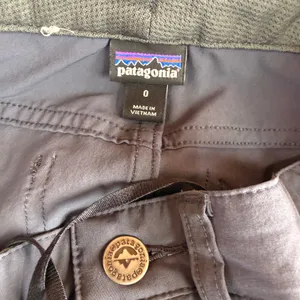 Patagonia Women's Grey Skyline Traveler Trouser Pants Size 0 thumbnail 8