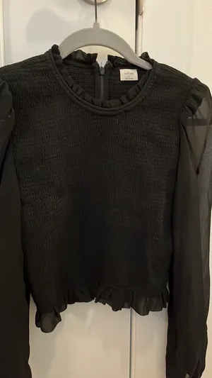 Aritzia Wilfred Black Top thumbnail 2